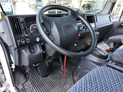 2024 Isuzu NRR