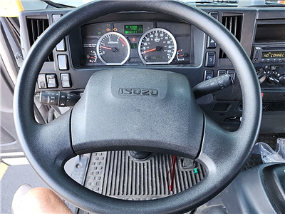 2024 Isuzu NRR