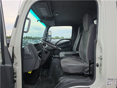 2017 Isuzu NRR