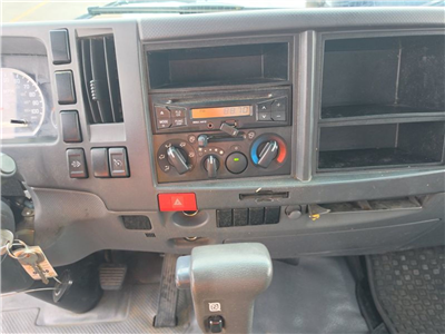 2017 Isuzu NRR