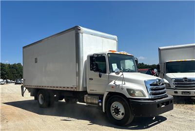 2017 Hino 268