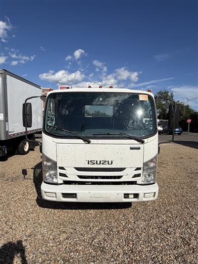 2017 Isuzu NRR