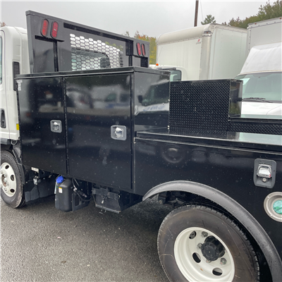 2023 Isuzu NPR HD