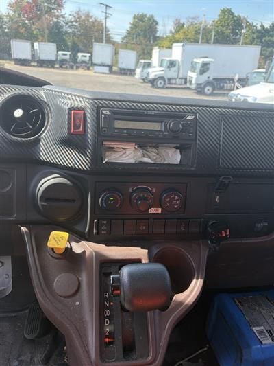 2022 Hino L6