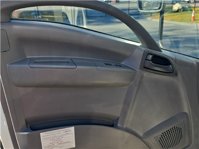 2022 Isuzu NRR