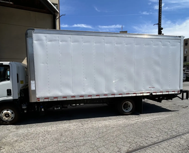 2021 Isuzu NPR HD