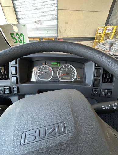 2021 Isuzu NPR HD