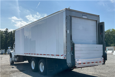 2020 Freightliner M2