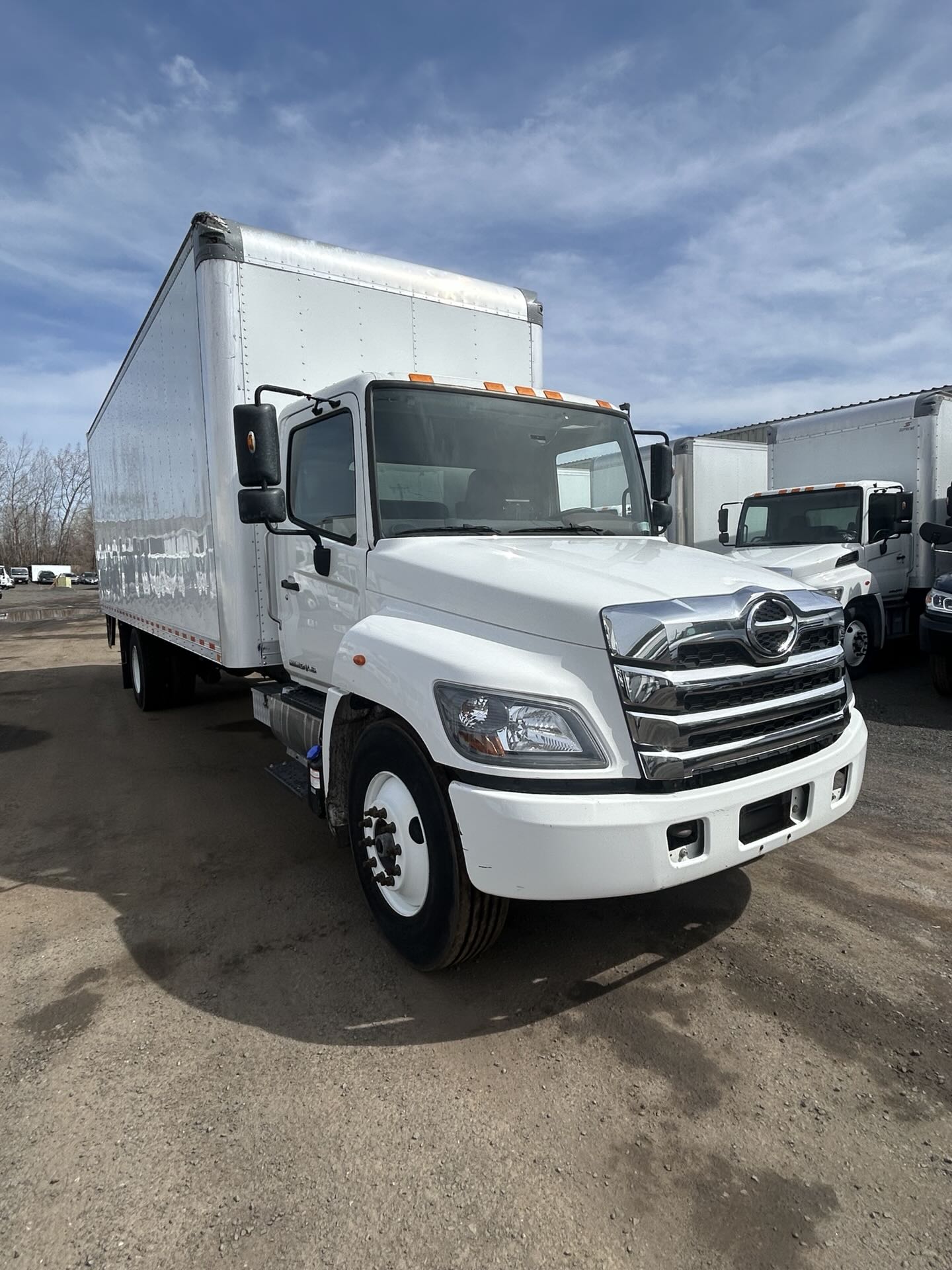 2021 Hino L6