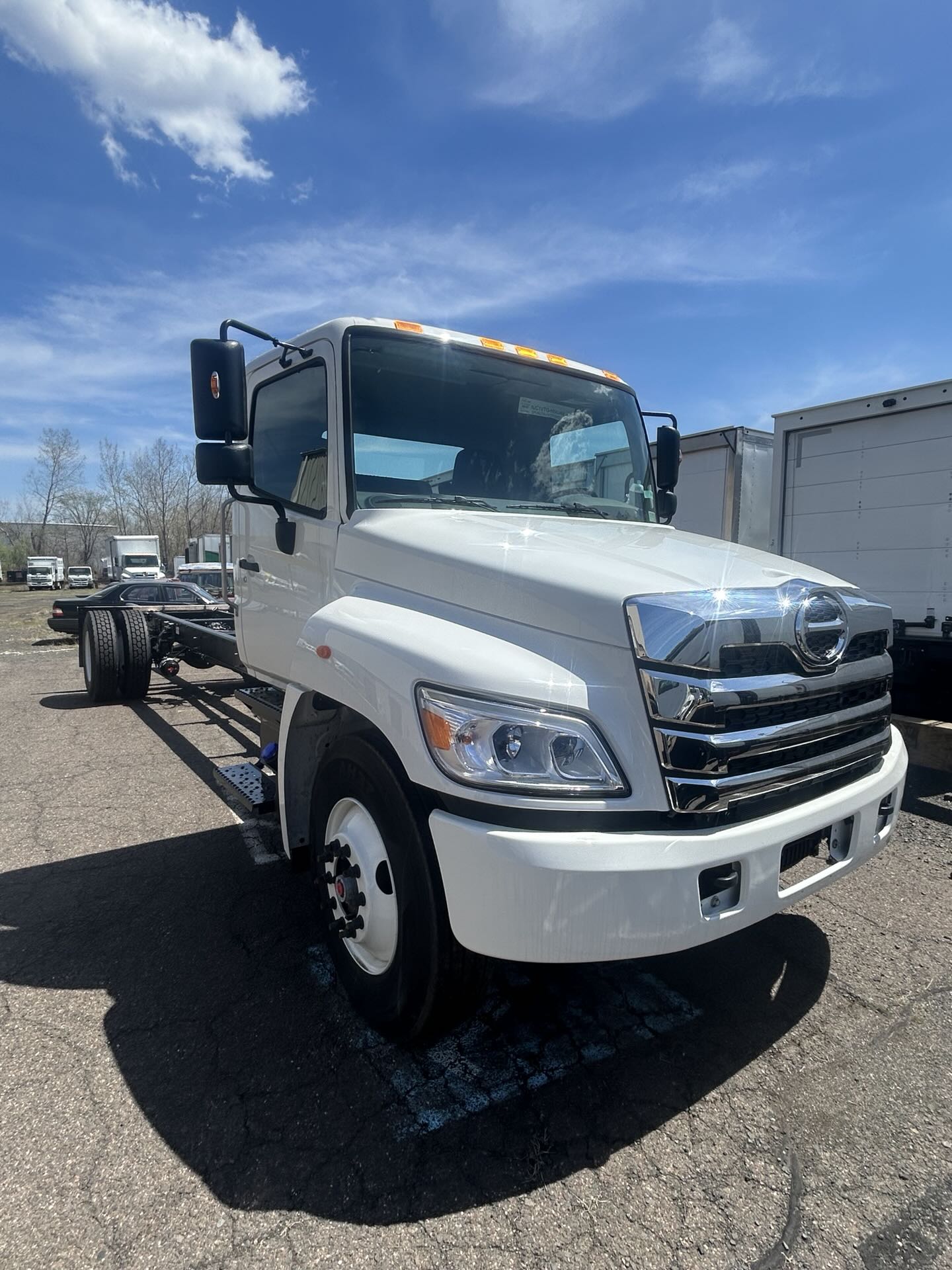 2025 Hino L6