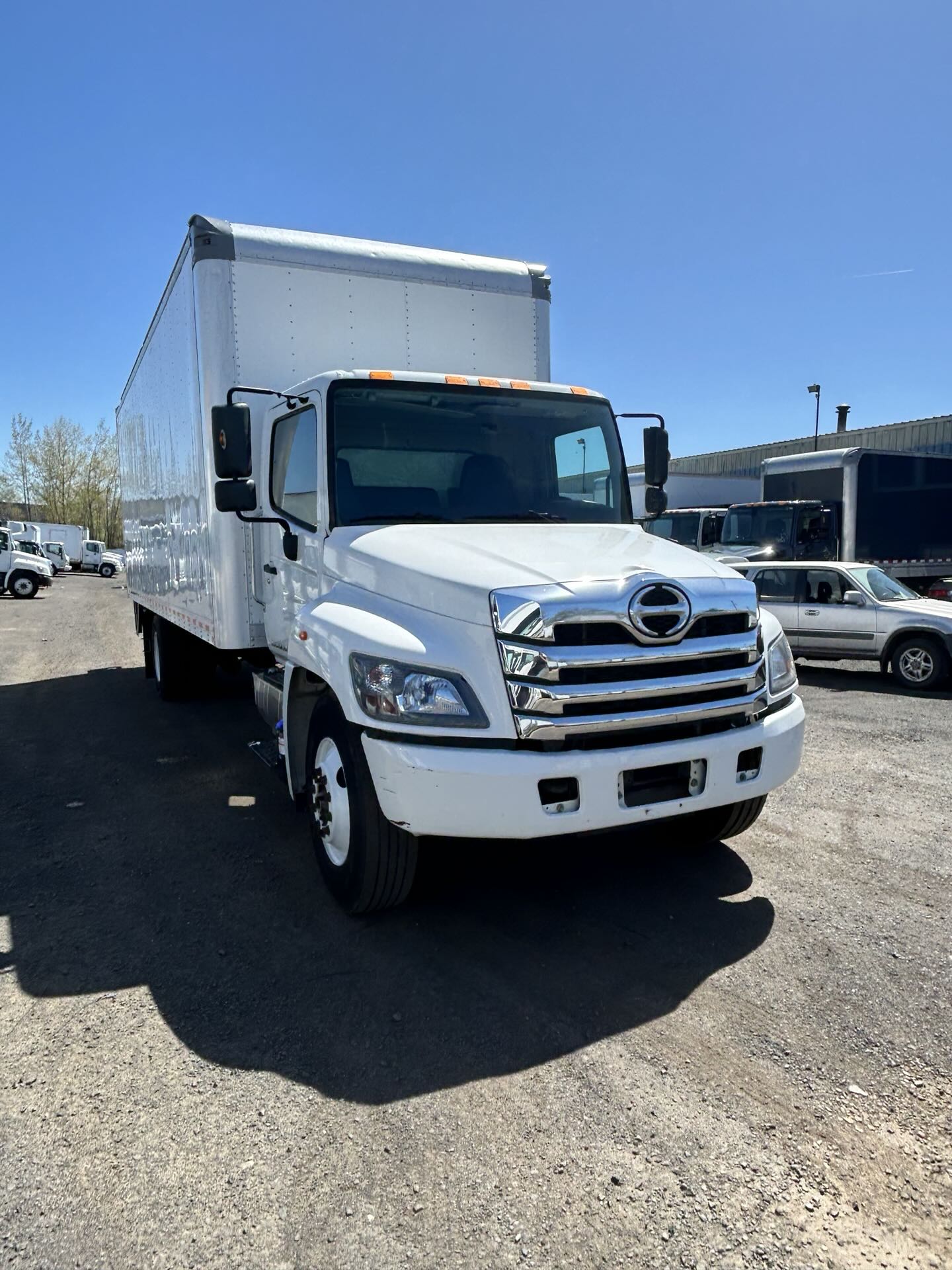 2021 Hino L6