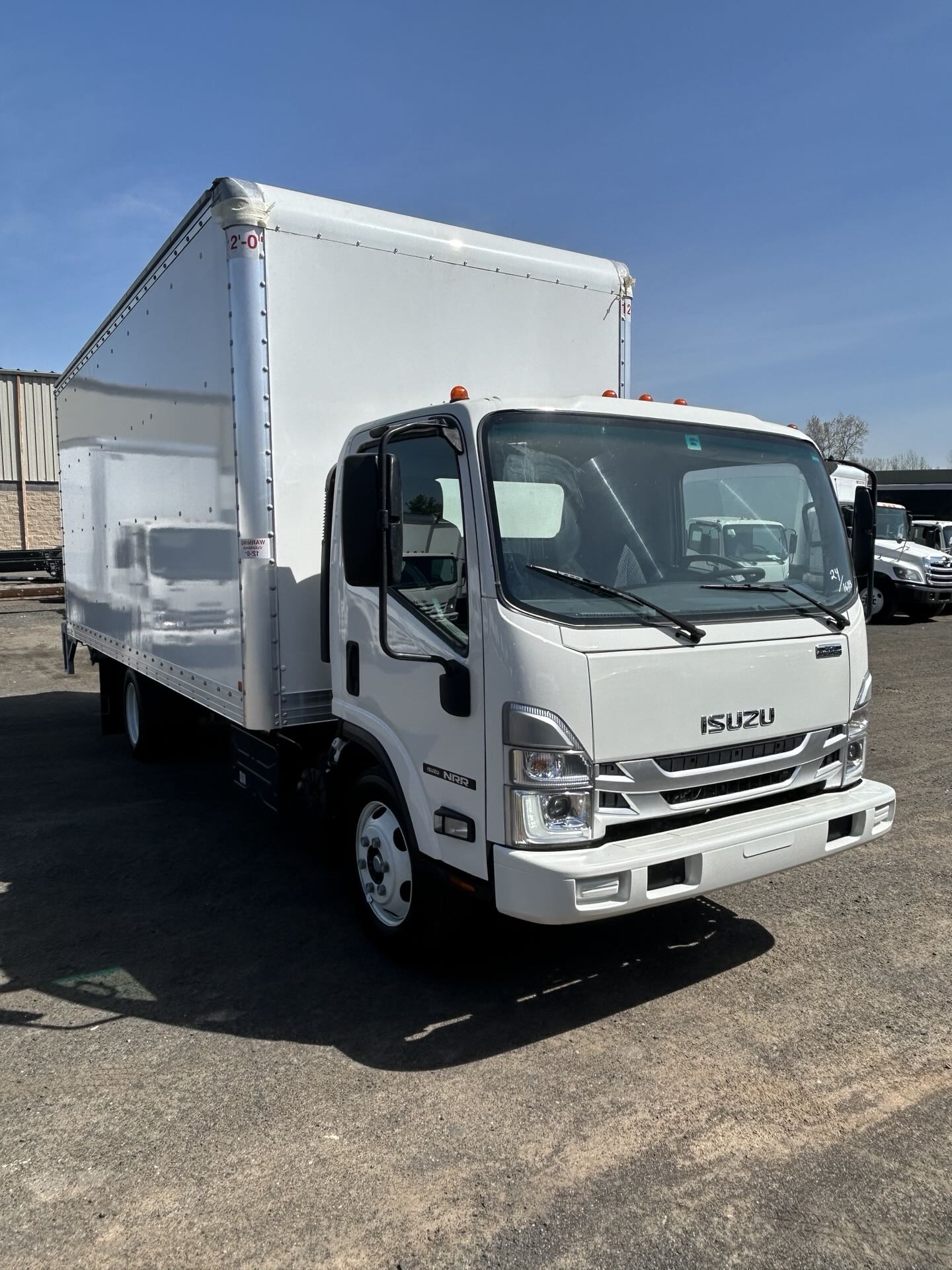 2024 Isuzu NRR