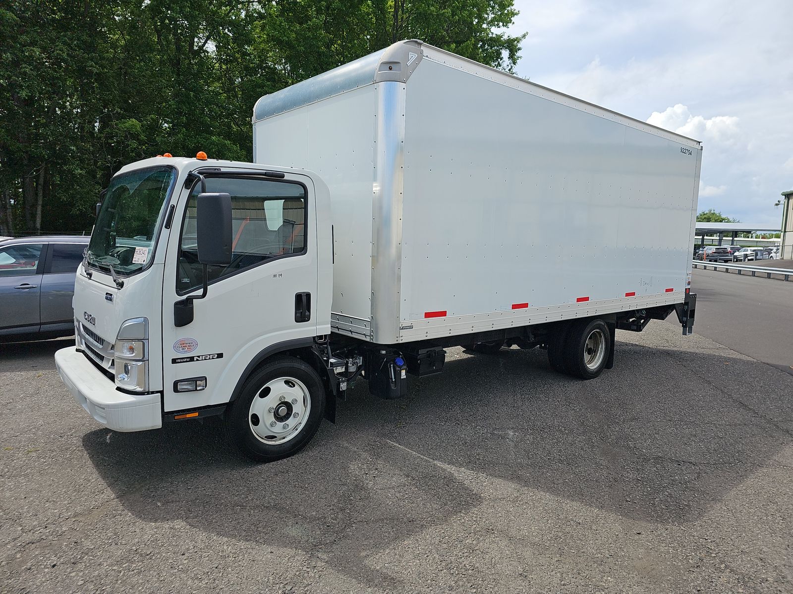 2024 Isuzu NRR