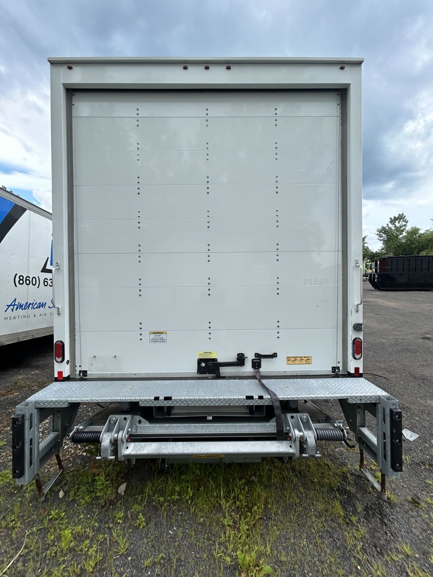 2023 SUPREME 26' BOX
