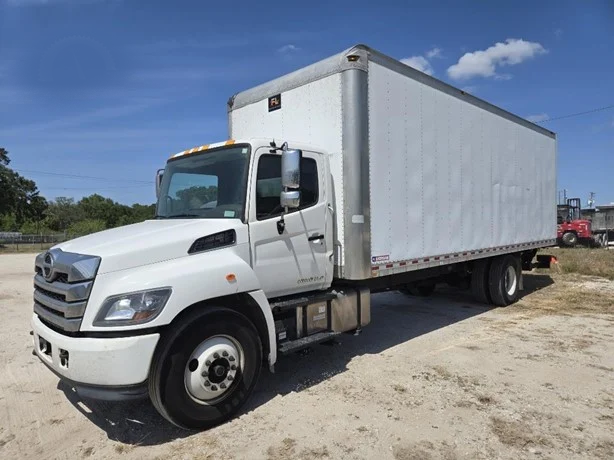 2023 Hino L6