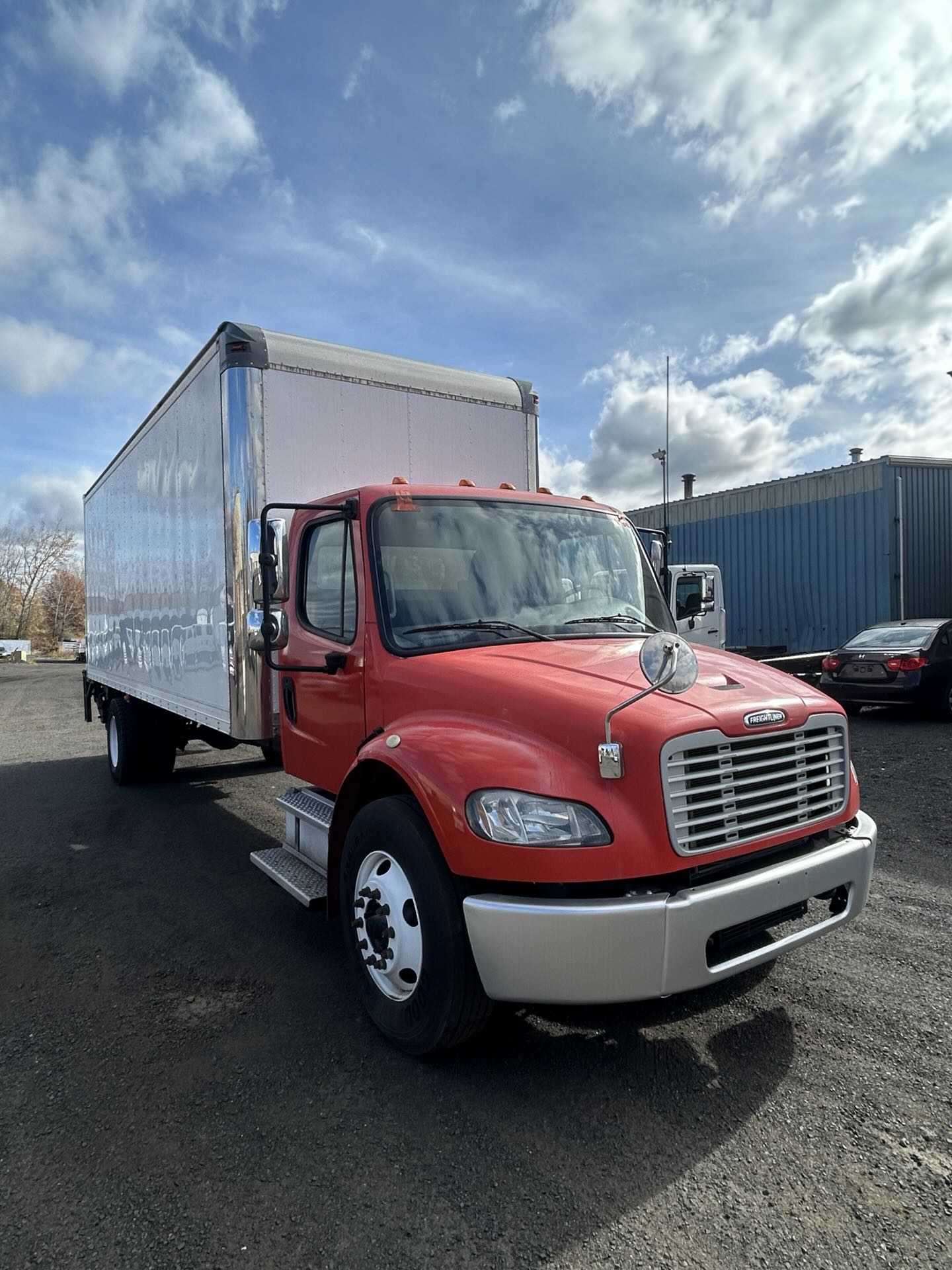 2018 Freightliner M2