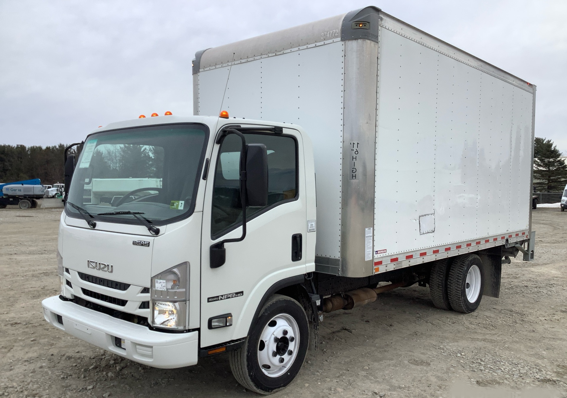 2021 Isuzu NPR HD