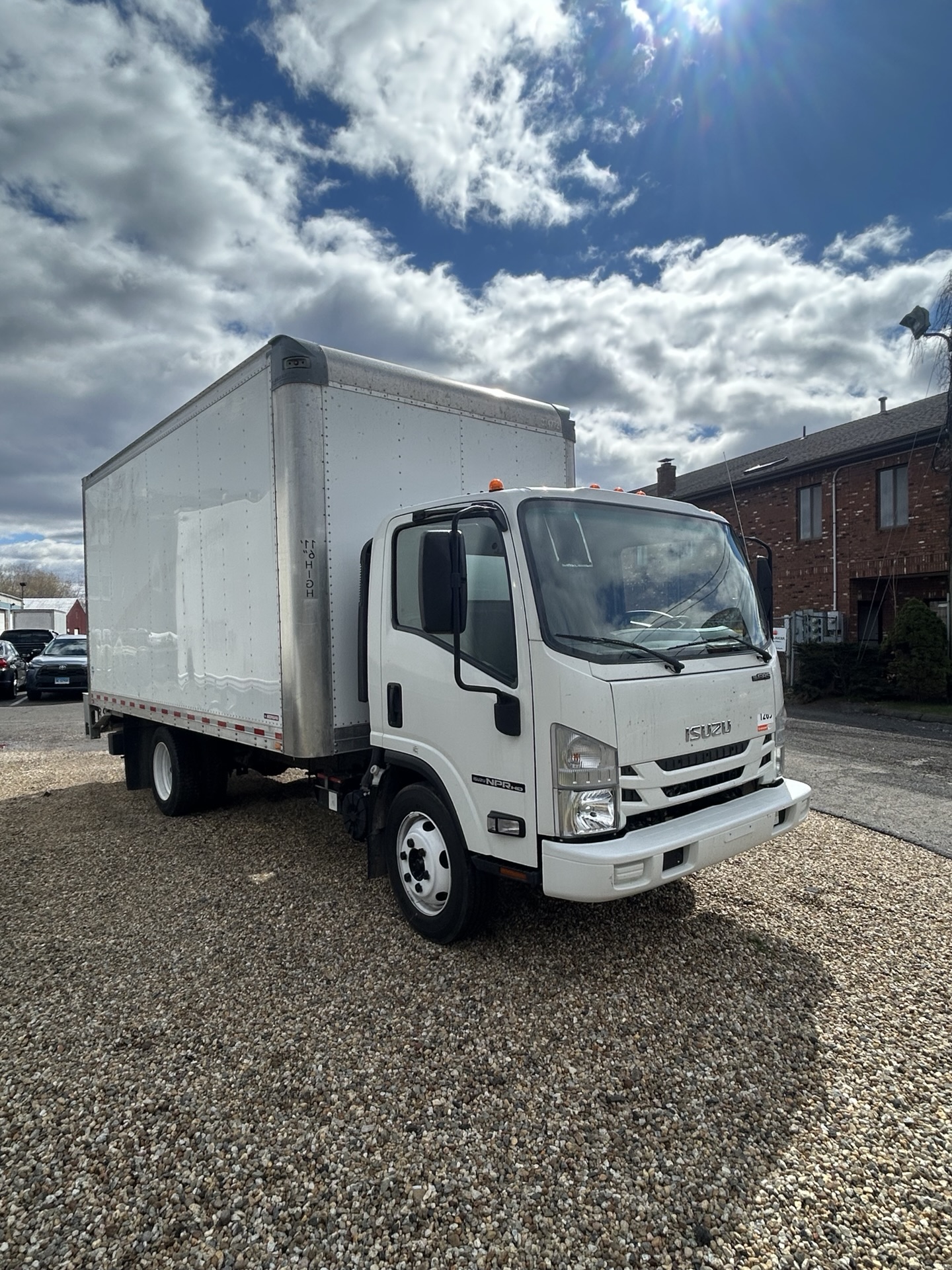 2021 Isuzu NPR HD