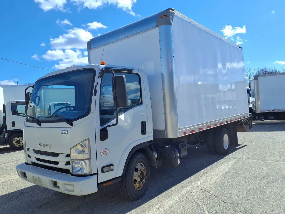 2019 Isuzu NPR HD