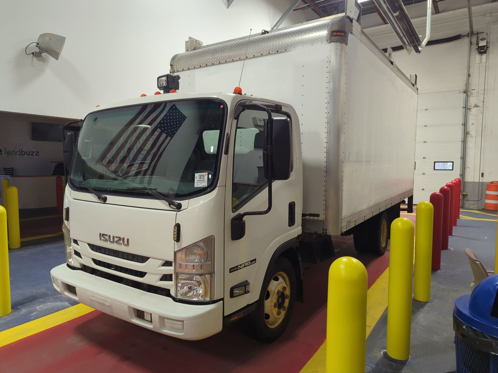 2019 Isuzu NPR HD