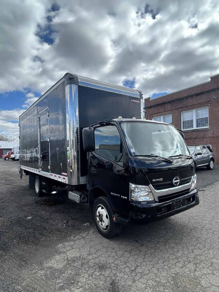2020 Hino 195
