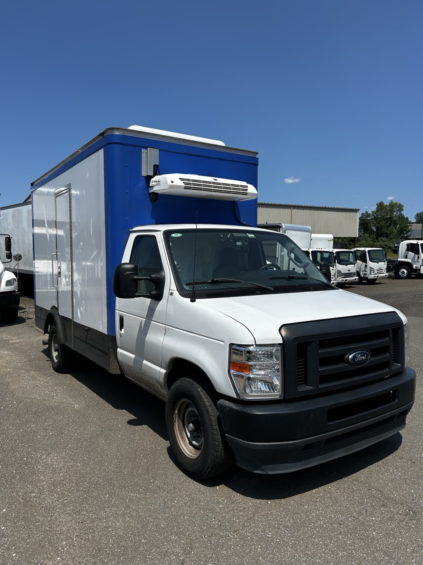 2024 Ford E350