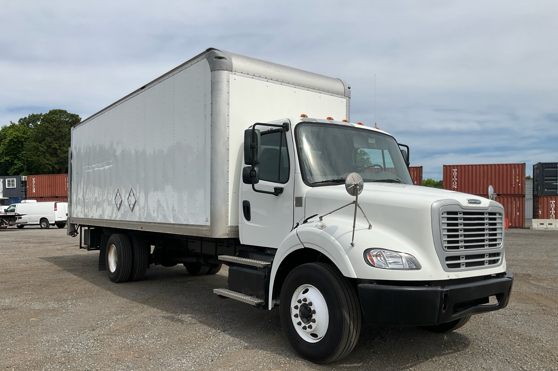 2021 Freightliner M2