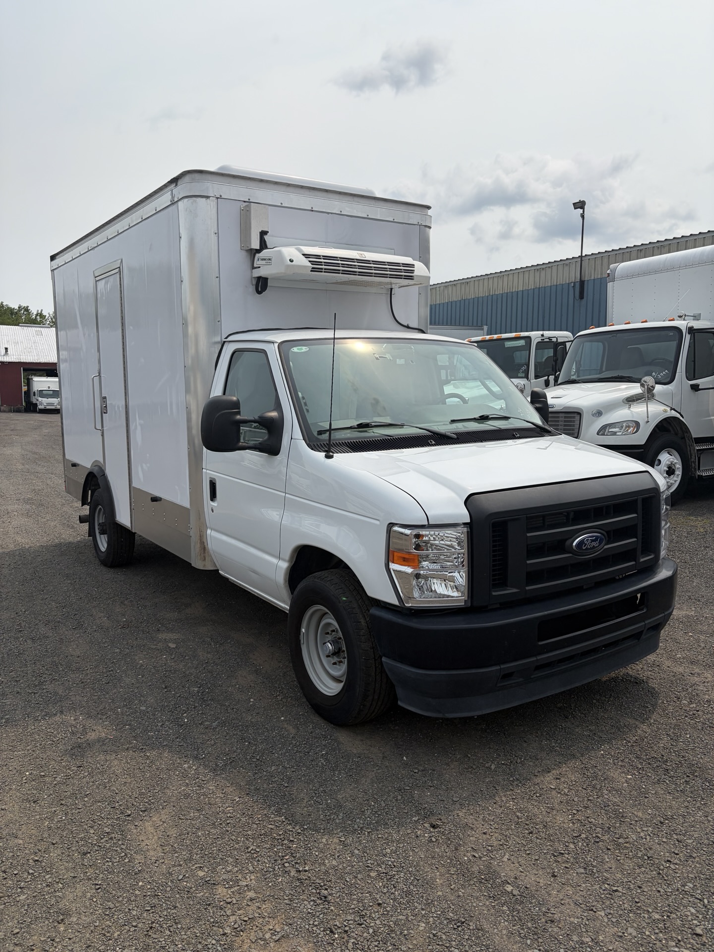 2024 Ford E350