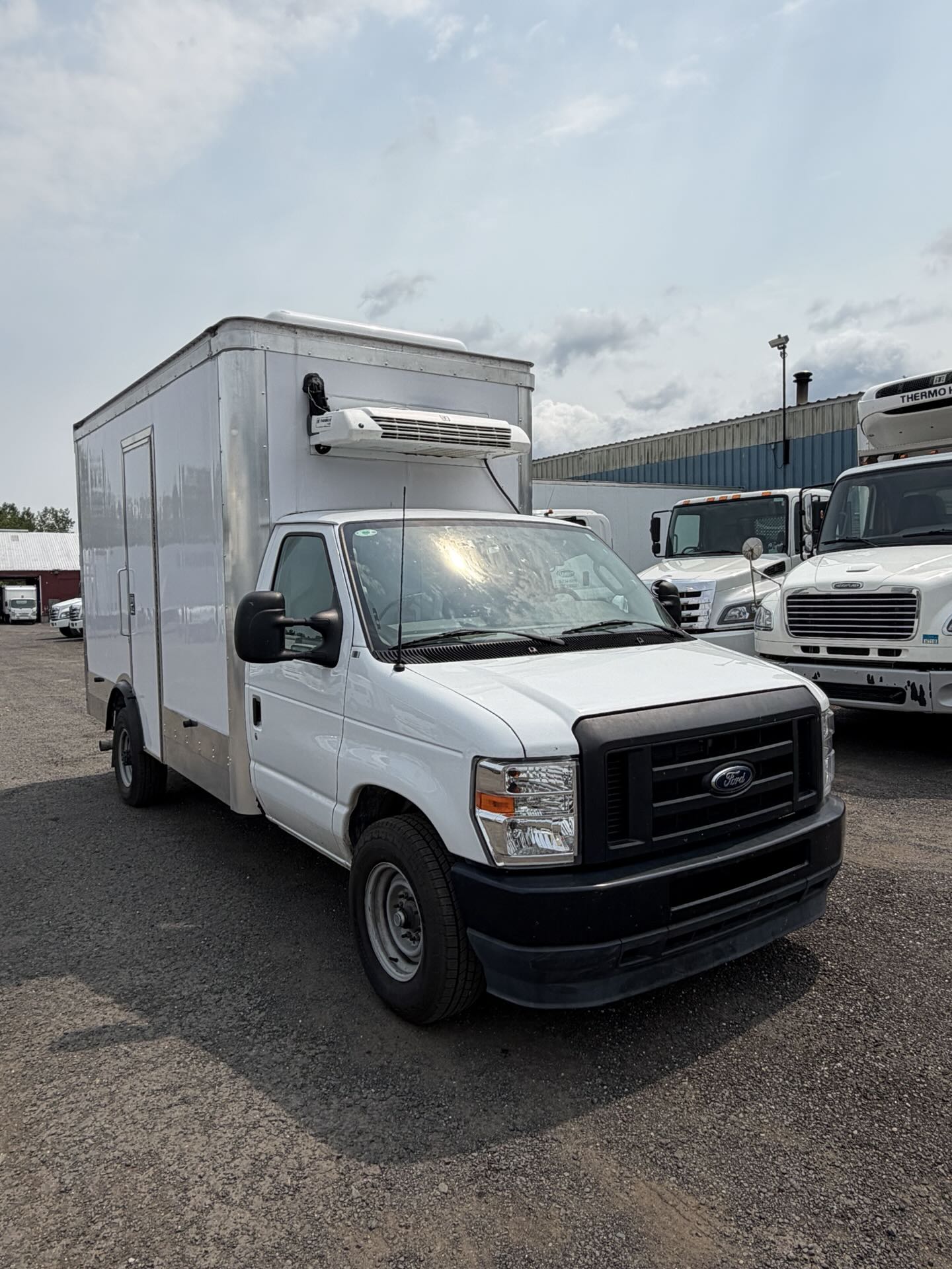2024 Ford E350