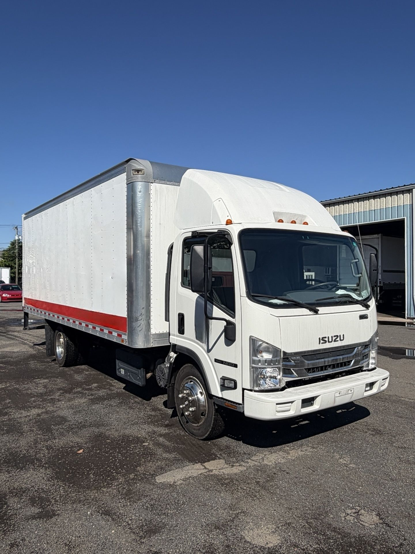 2022 Isuzu NRR
