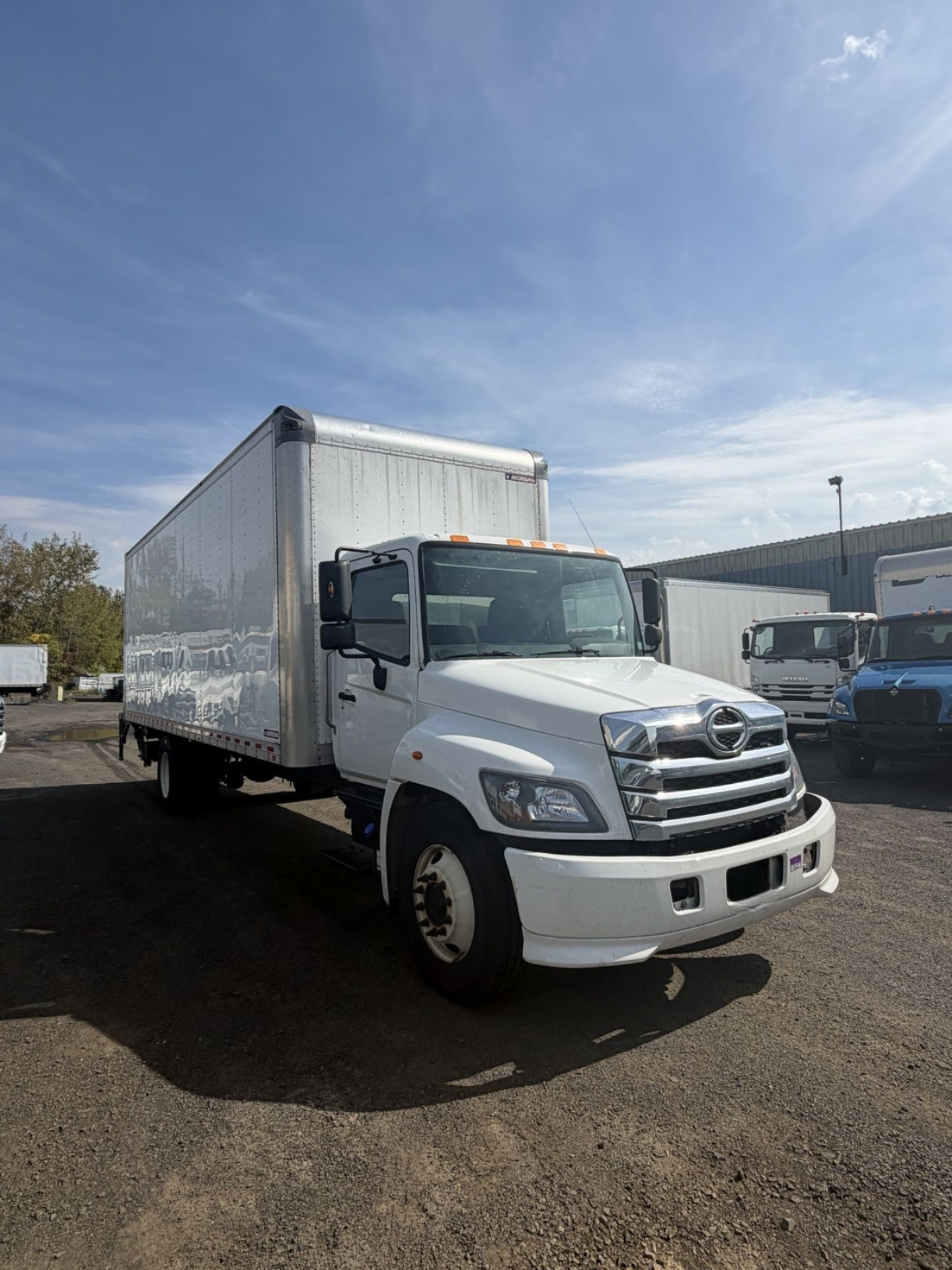 2022 Hino L6