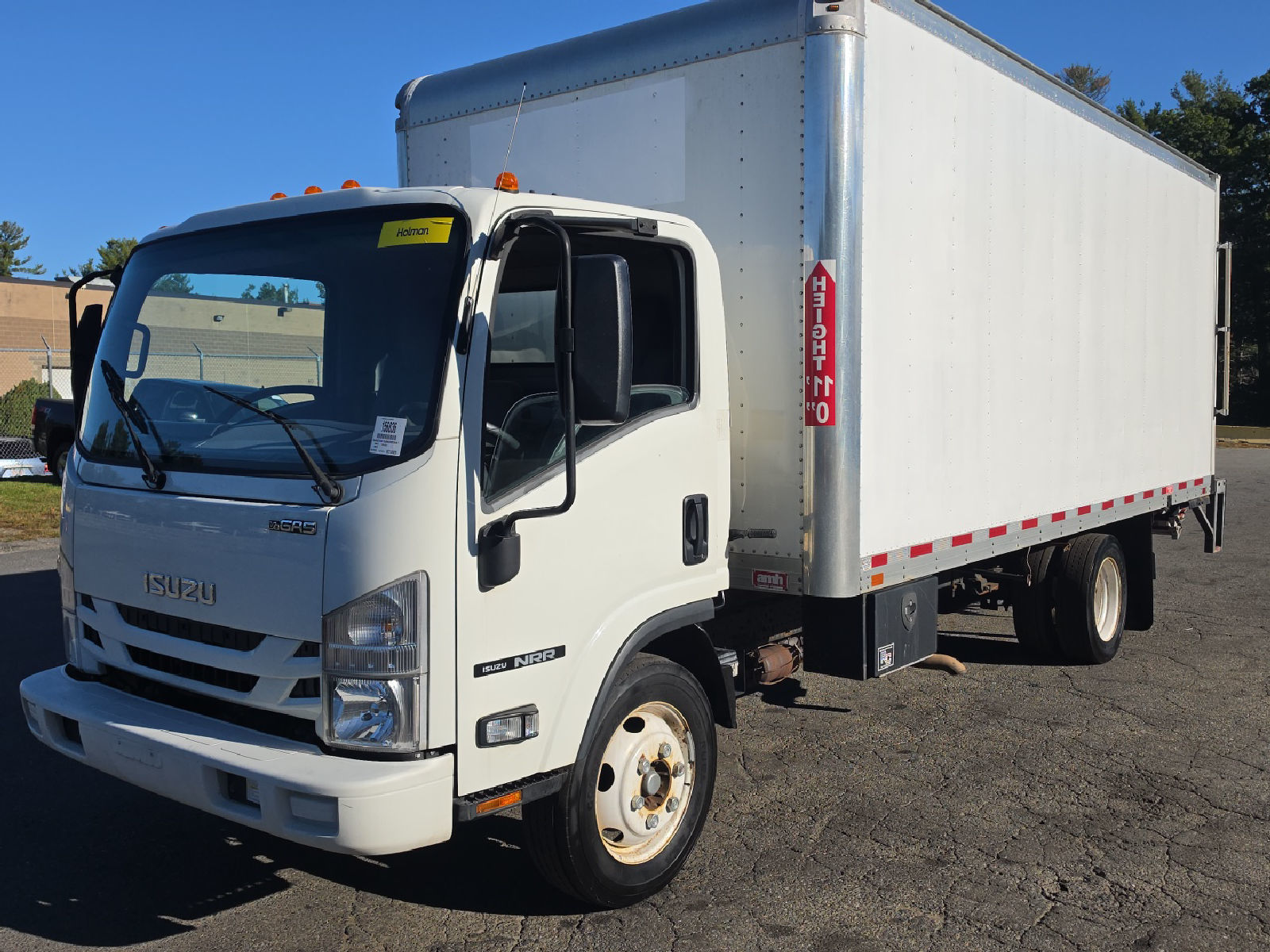 2022 Isuzu NRR