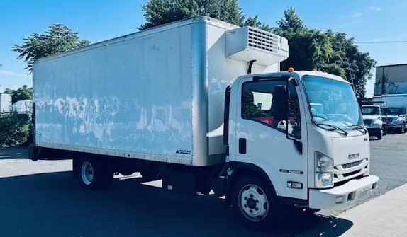 2021 Isuzu NRR