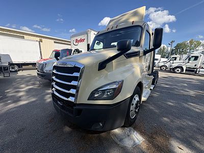 2019 Freightliner NEW CASCADIA PX12664