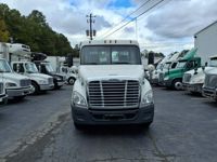 2018 Freightliner CASCADIA PX11364ST