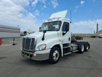 2018 Freightliner CASCADIA 125