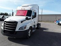 2019 Freightliner NEW CASCADIA 126
