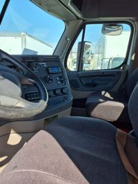 2019 Freightliner CASCADIA 125