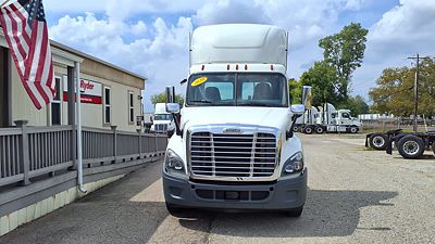 2020 Freightliner CASCADIA 125