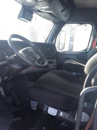 2021 Freightliner NEW CASCADIA PX12664