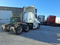 2022 Freightliner NEW CASCADIA PX12664