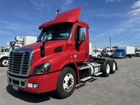 2019 Freightliner CASCADIA 113