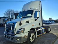 2018 Freightliner CASCADIA 113
