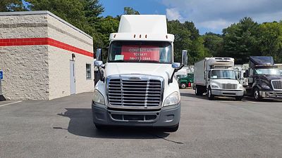 2018 Freightliner CASCADIA 125