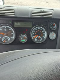2018 Freightliner CASCADIA 113
