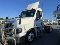 2020 Freightliner CASCADIA 125