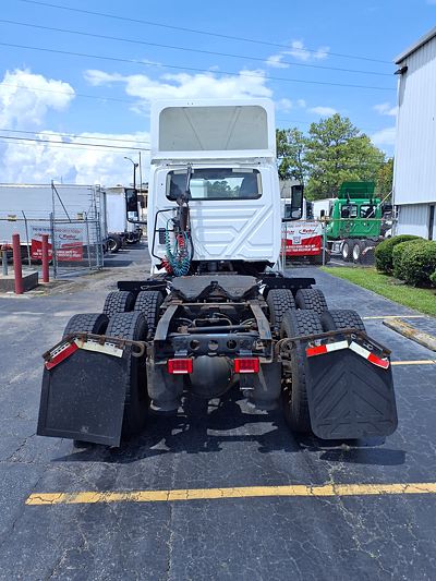 2019 International LT625