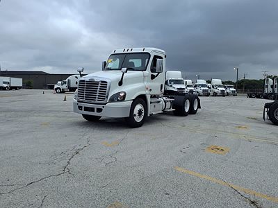 2019 Freightliner CASCADIA 125