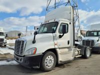 2016 Freightliner CASCADIA 125