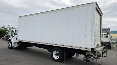 2019 Freightliner M2 106